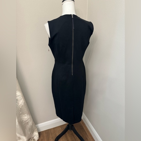 SPANX Perfect Fitted Dress 🖤 - Picture 12 of 13